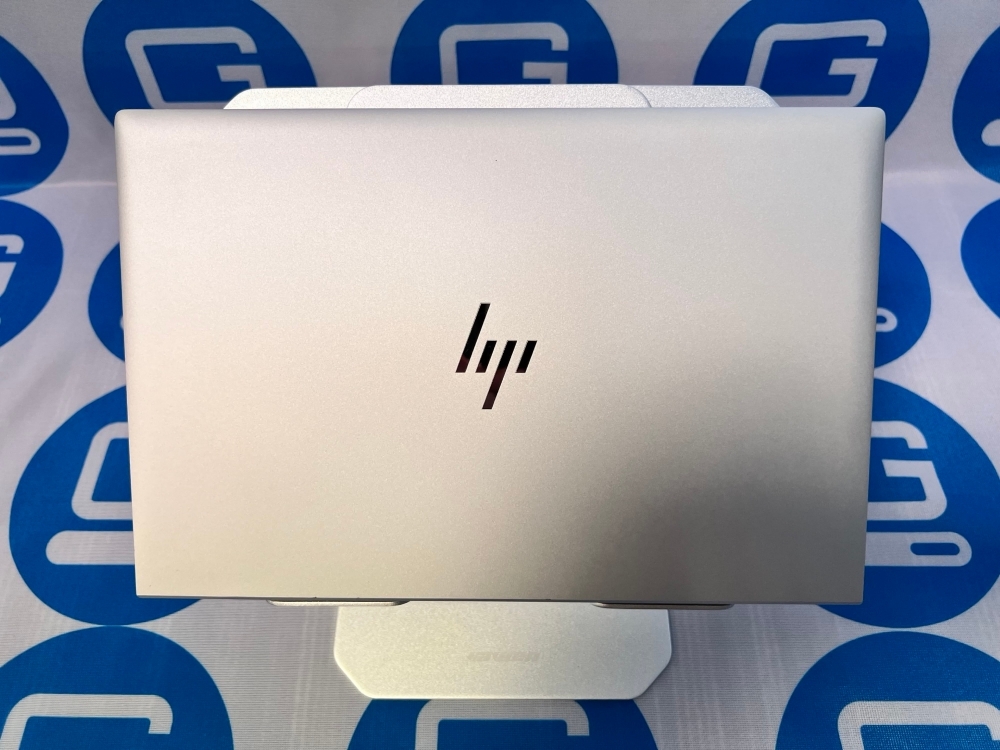 Picture of HP EliteBook 830 G8