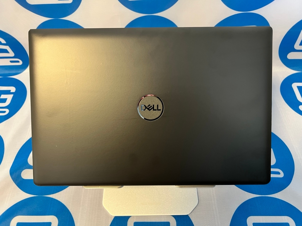 Picture of Dell Latitude 3520